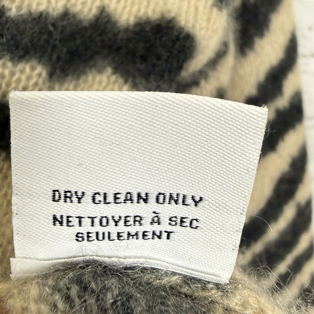 M Magaschoni Cashmere Pullover Crewneck Sweater Women Size M Tiger Print Cozy - Picture 9 of 9
